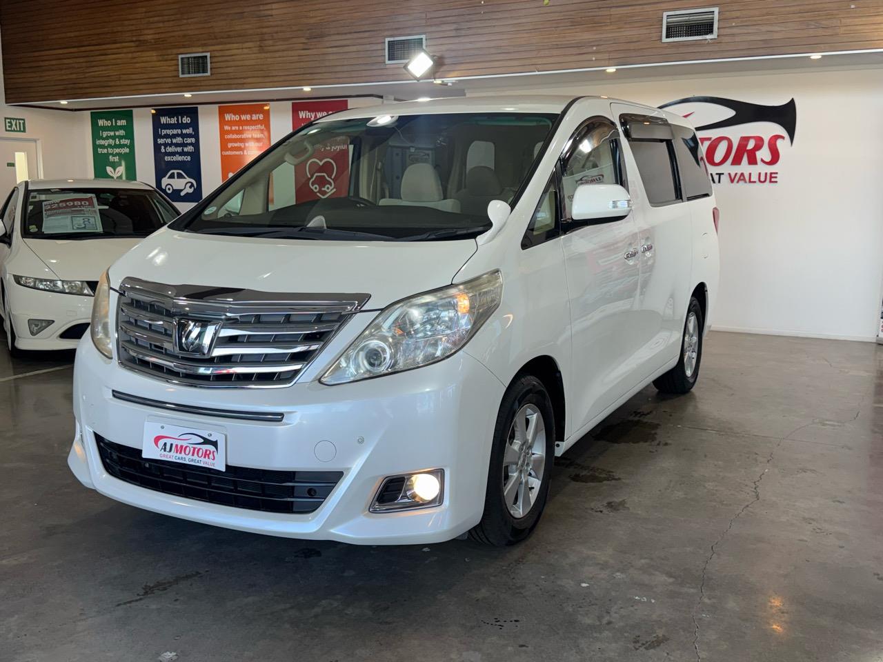2012 Toyota Alphard