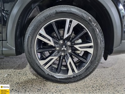 2021 Mitsubishi Eclipse Cross - Thumbnail