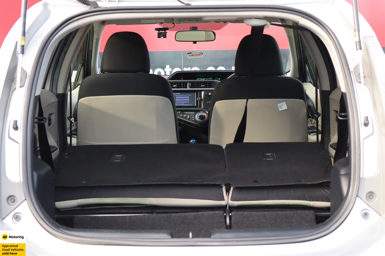 2013 Toyota Aqua