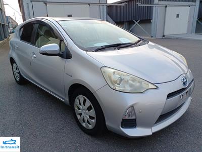 2013 Toyota Aqua - Thumbnail