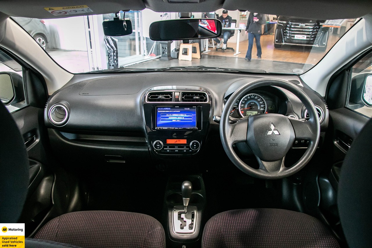 2015 Mitsubishi MIRAGE 5D