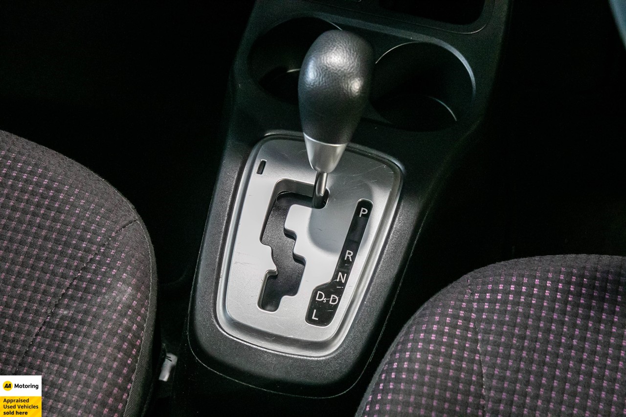 2015 Mitsubishi MIRAGE 5D