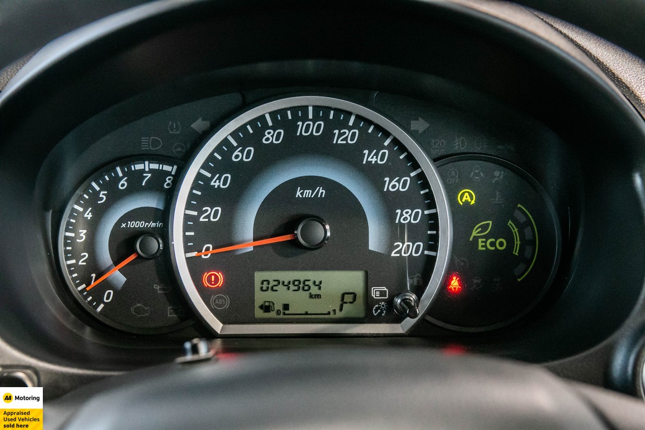2015 Mitsubishi MIRAGE 5D