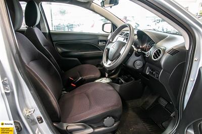 2015 Mitsubishi MIRAGE 5D - Thumbnail