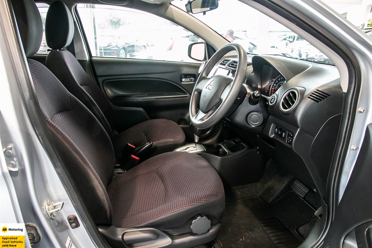 2015 Mitsubishi MIRAGE 5D