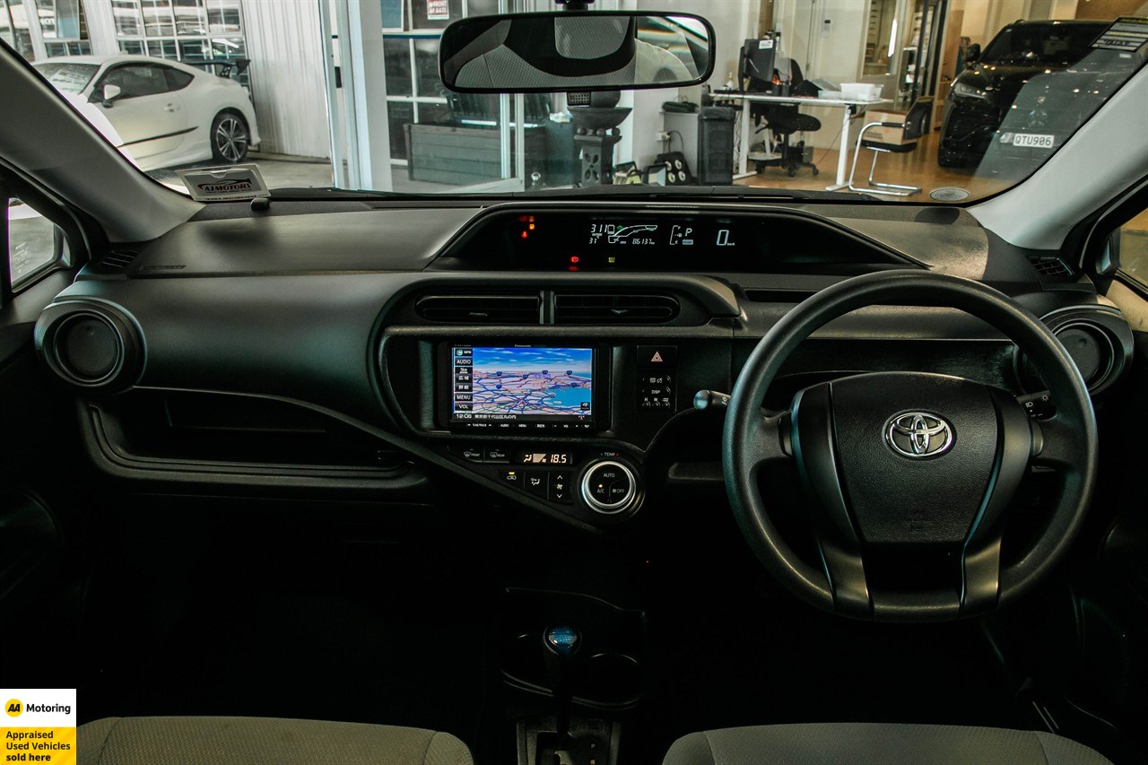 2015 Toyota Aqua