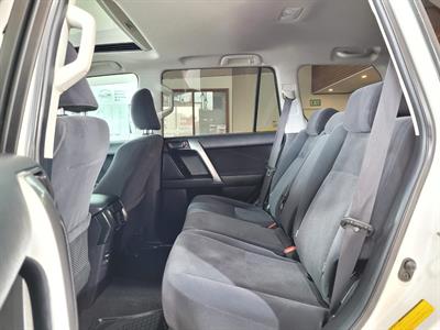 2016 Toyota LANDCRUISER - Thumbnail