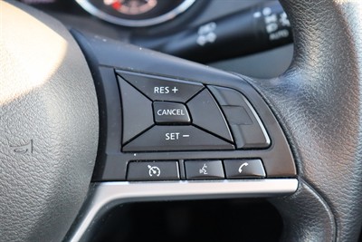 2021 Nissan X-Trail - Thumbnail