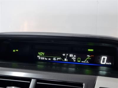 2012 Toyota Prius - Thumbnail