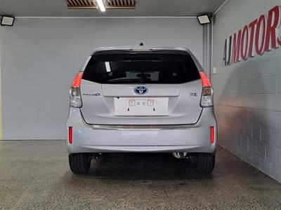 2012 Toyota Prius - Thumbnail