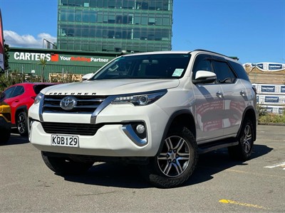 2017 Toyota Fortuner - Thumbnail