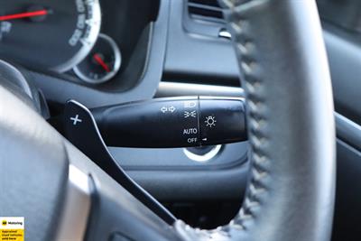 2015 Suzuki Swift - Thumbnail