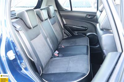 2015 Suzuki Swift - Thumbnail