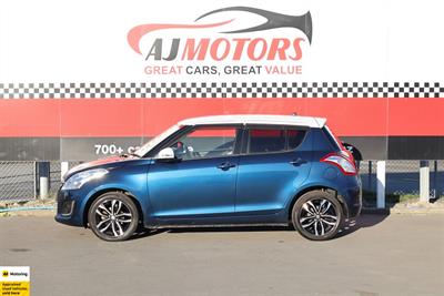 2015 Suzuki Swift - Thumbnail