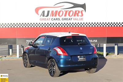 2015 Suzuki Swift - Thumbnail