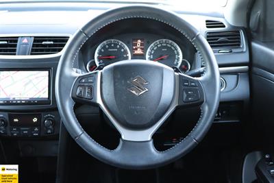 2015 Suzuki Swift - Thumbnail