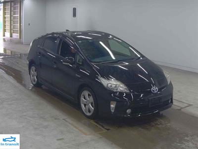 2014 Toyota Prius - Thumbnail