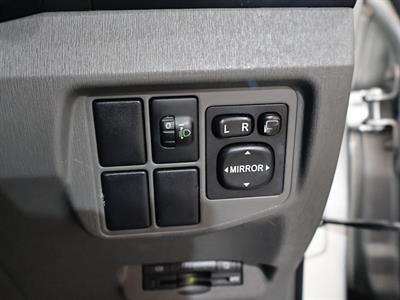 2010 Toyota Prius - Thumbnail
