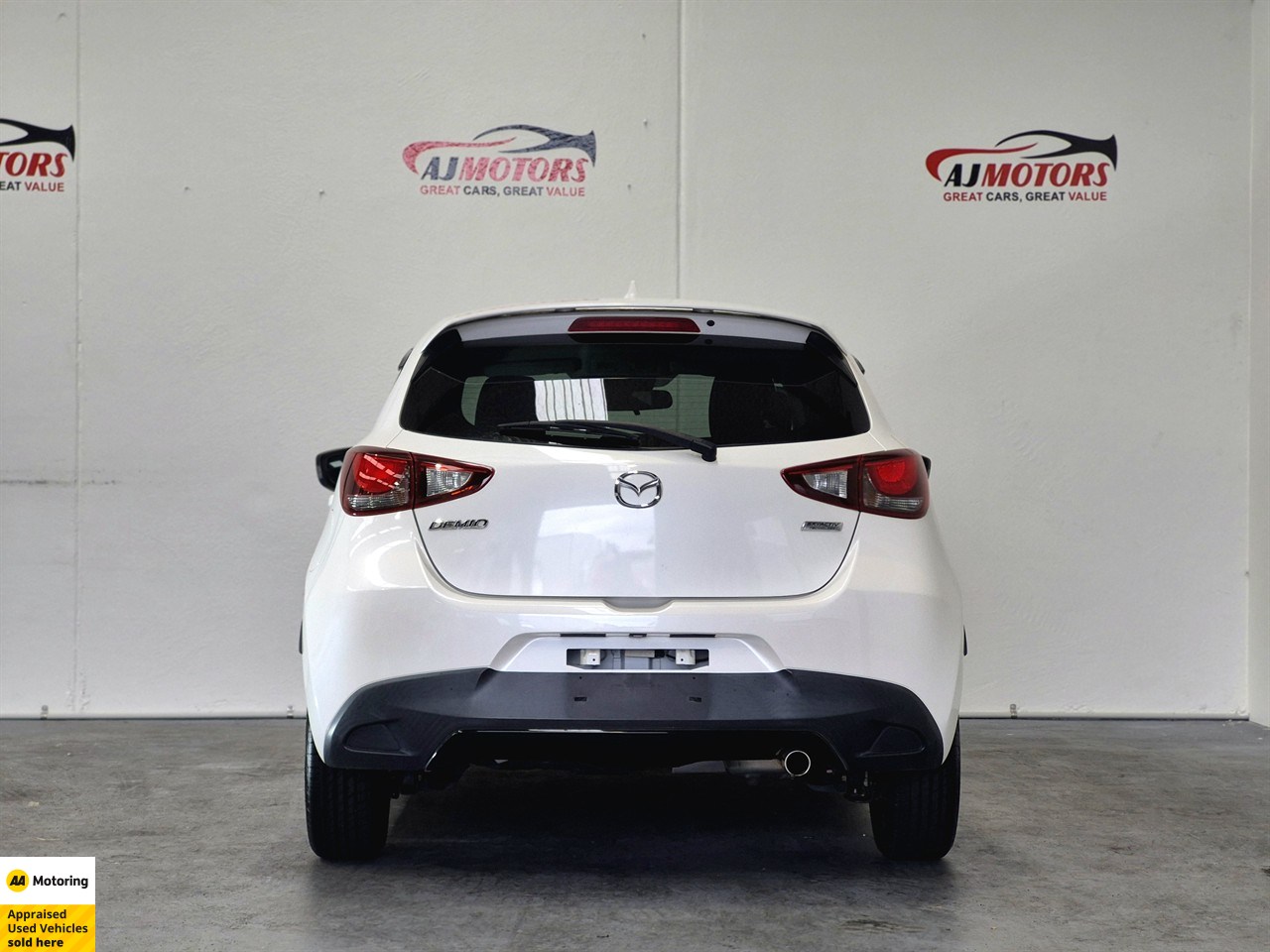 2015 Mazda Demio