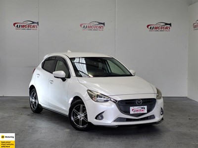 2015 Mazda Demio - Thumbnail