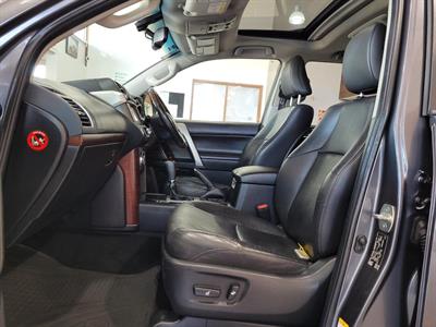 2015 Toyota Land Cruiser Prado - Thumbnail