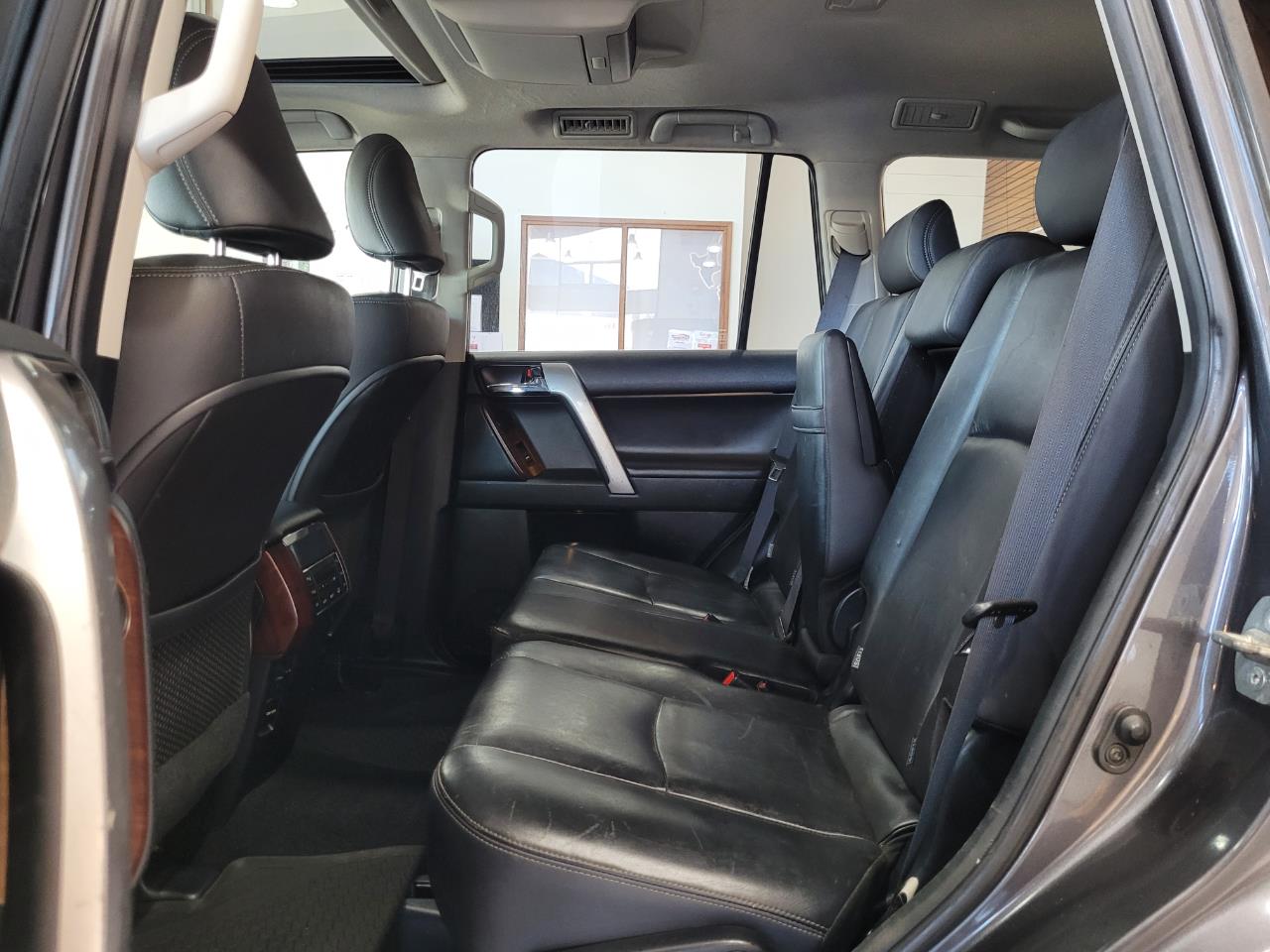 2015 Toyota Land Cruiser Prado