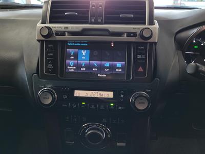 2015 Toyota Land Cruiser Prado - Thumbnail