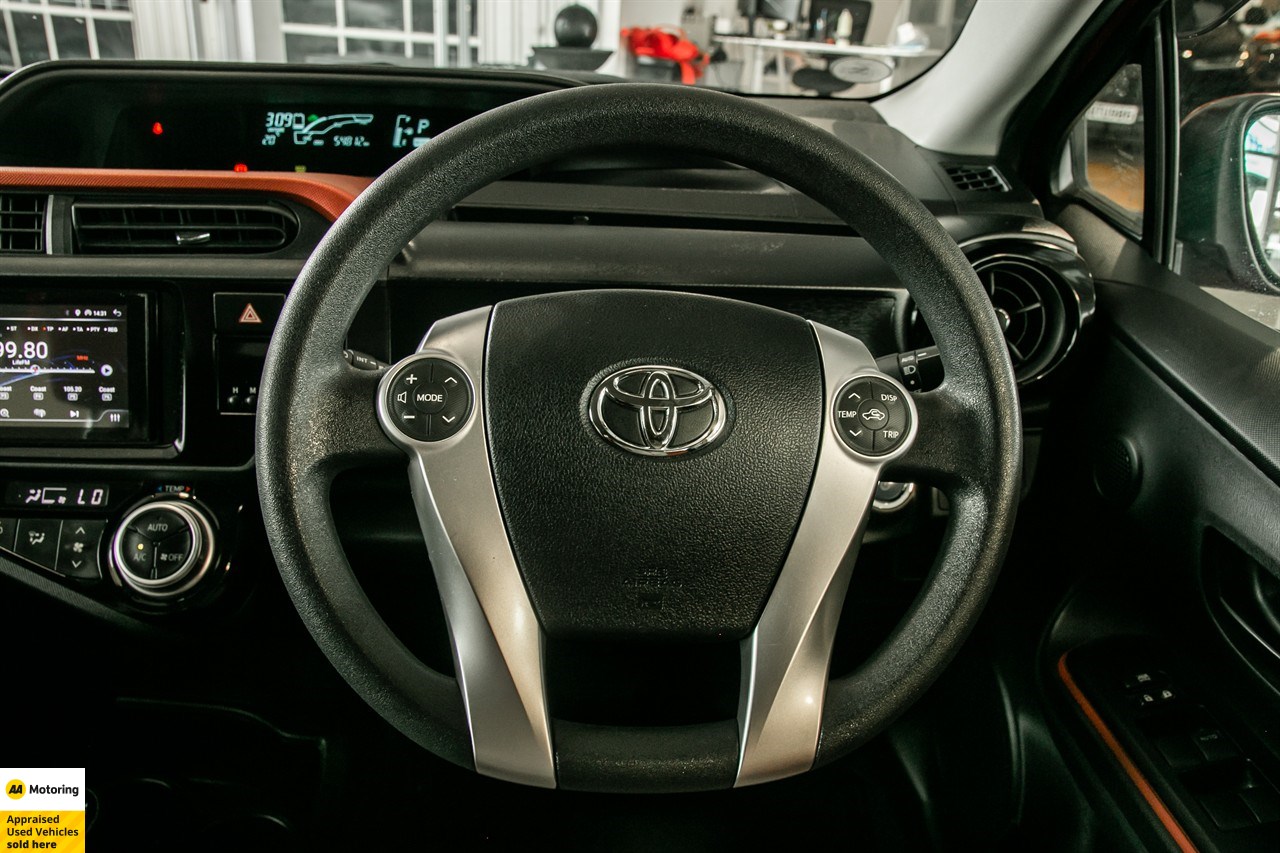 2015 Toyota Aqua