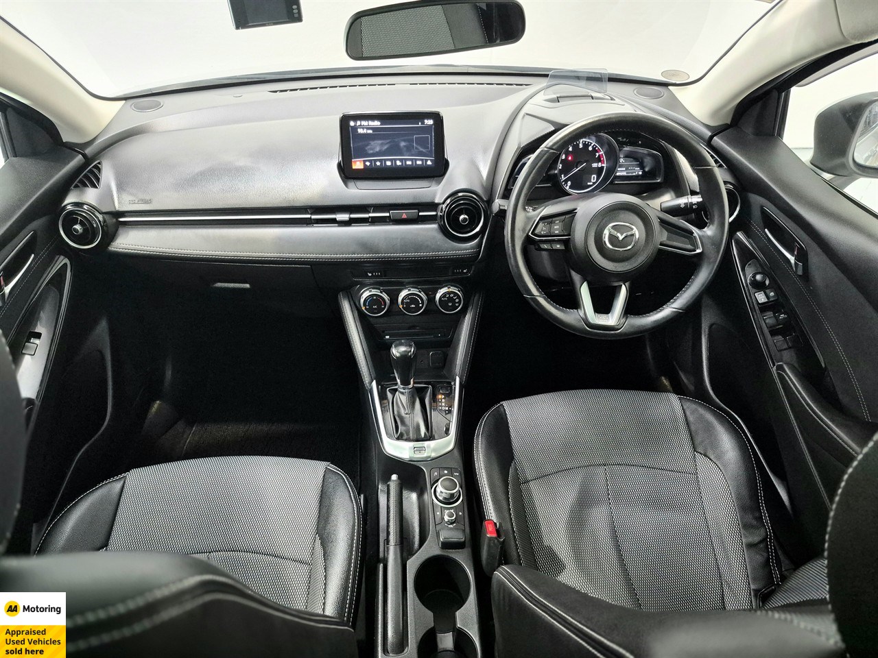 2017 Mazda Demio