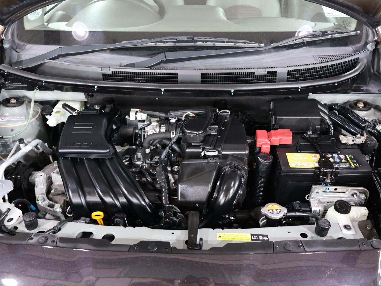 2017 Nissan March