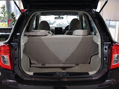 2017 Nissan March - Thumbnail