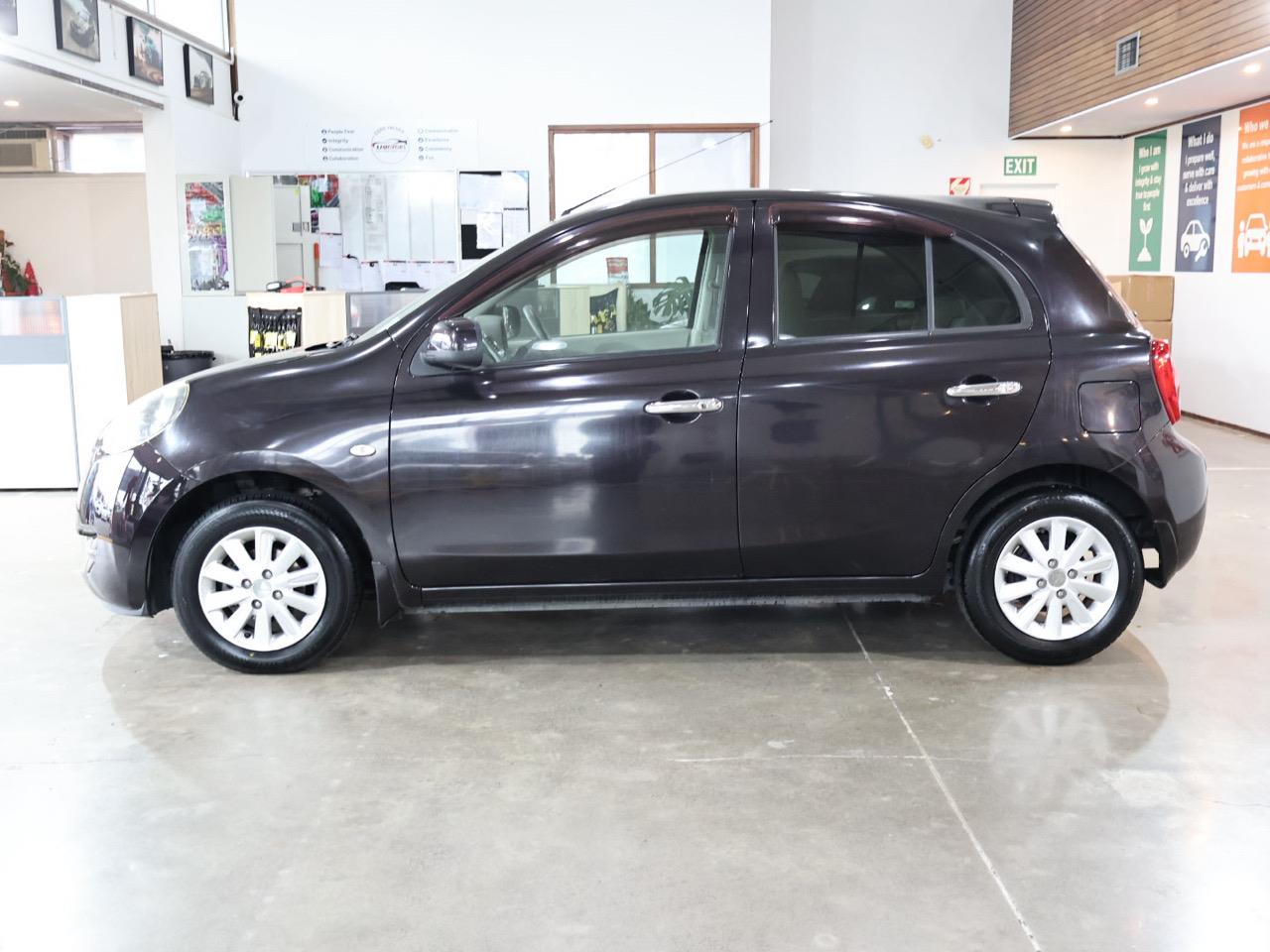 2017 Nissan March