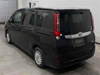 2017 Toyota Noah - Thumbnail
