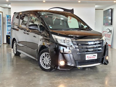 2017 Toyota Noah