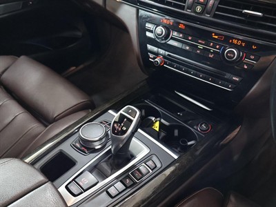 2016 BMW X5 - Thumbnail