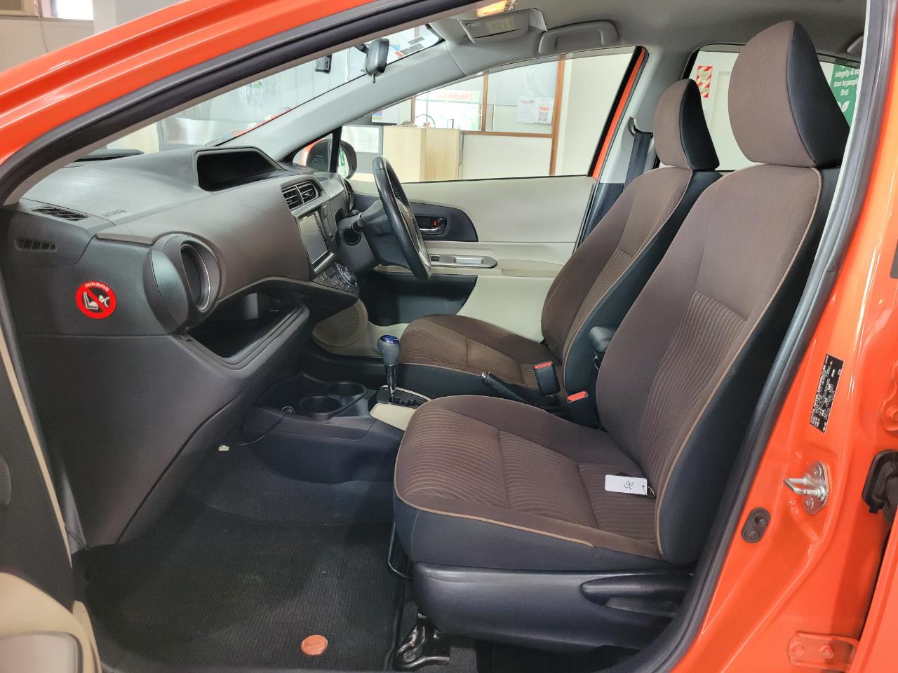 2012 Toyota AQUA BODYKIT