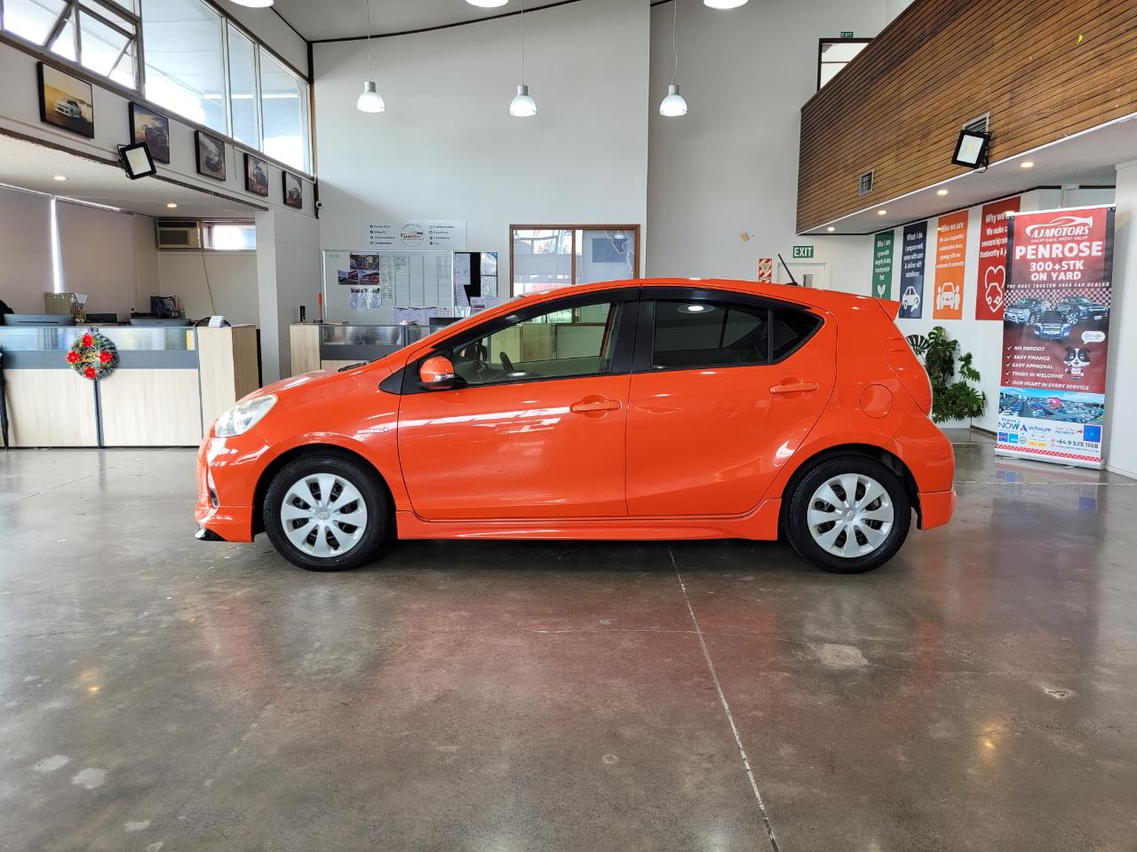 2012 Toyota AQUA BODYKIT