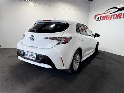 2019 Toyota Corolla - Thumbnail
