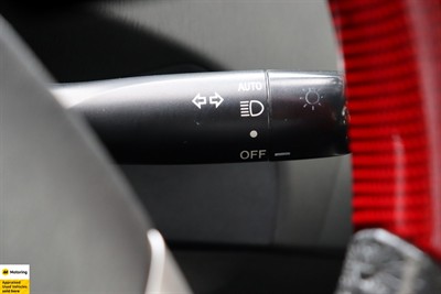 2012 Toyota Prius - Thumbnail