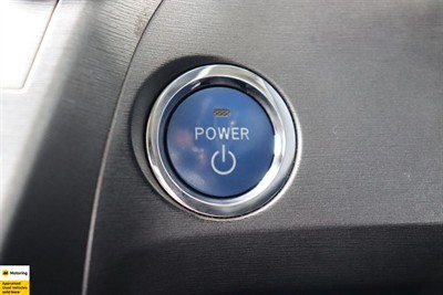 2012 Toyota Prius - Thumbnail