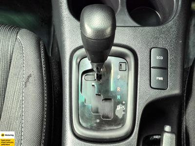 2023 Toyota Hilux - Thumbnail