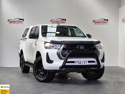 2023 Toyota Hilux - Thumbnail