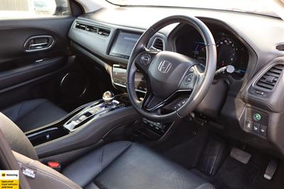 2015 Honda Vezel - Thumbnail