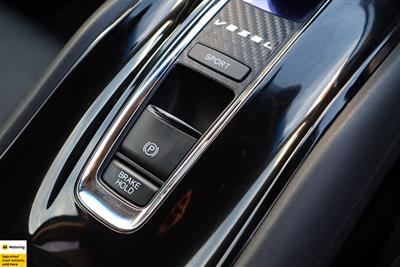 2015 Honda Vezel - Thumbnail