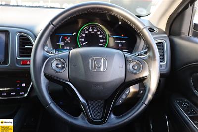 2015 Honda Vezel - Thumbnail