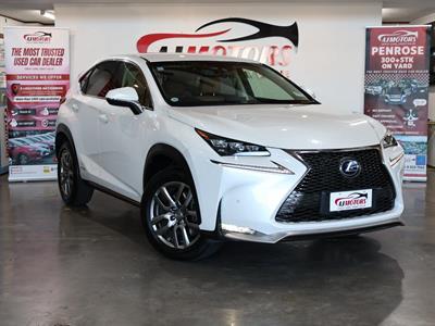 2014 Lexus NX 300h - Thumbnail
