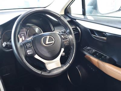 2014 Lexus NX 300h - Thumbnail