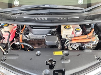 2013 Toyota Estima - Thumbnail