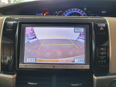 2013 Toyota Estima - Thumbnail