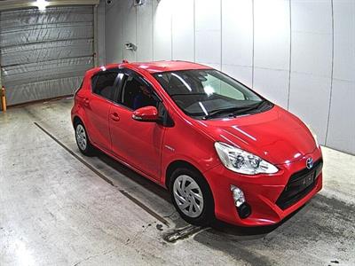 2015 Toyota Aqua